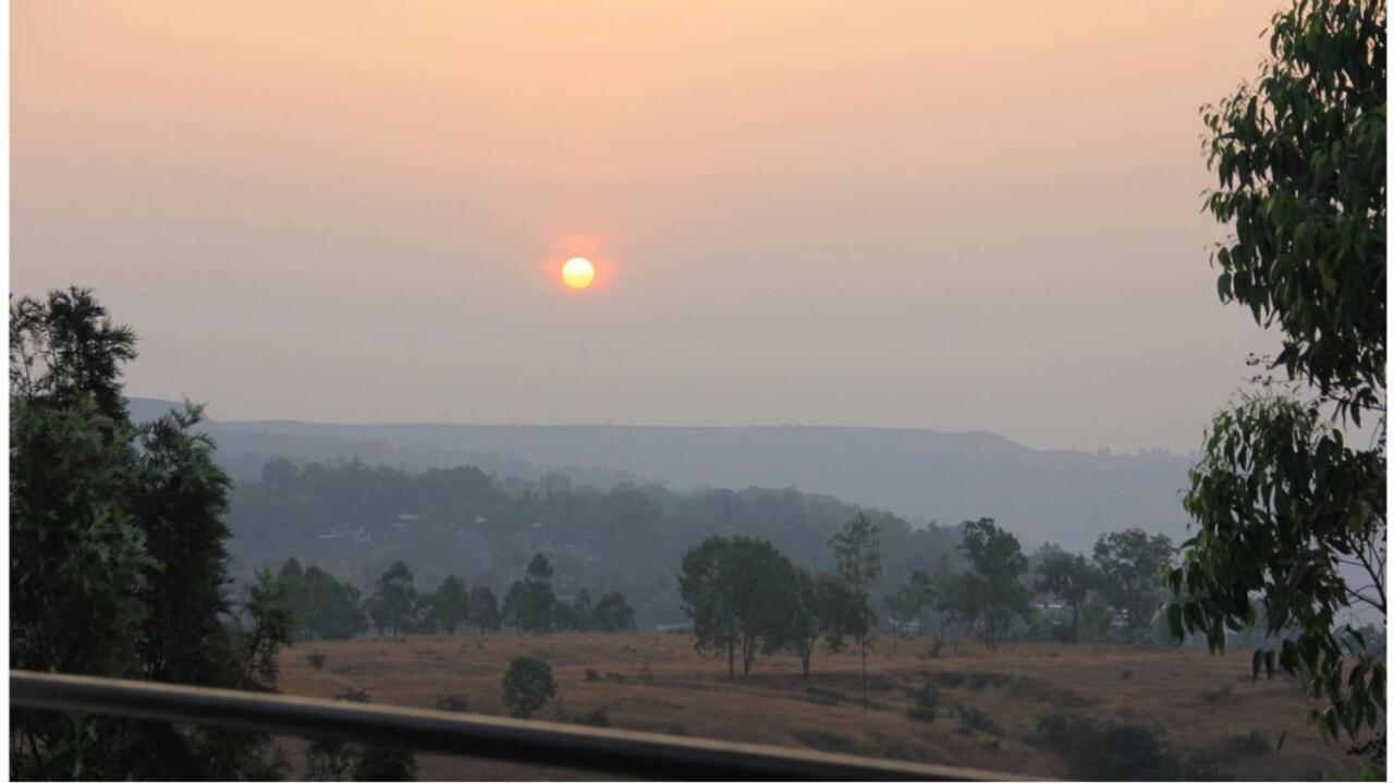 Villa Inaya Bungalow Panchgani Exterior foto